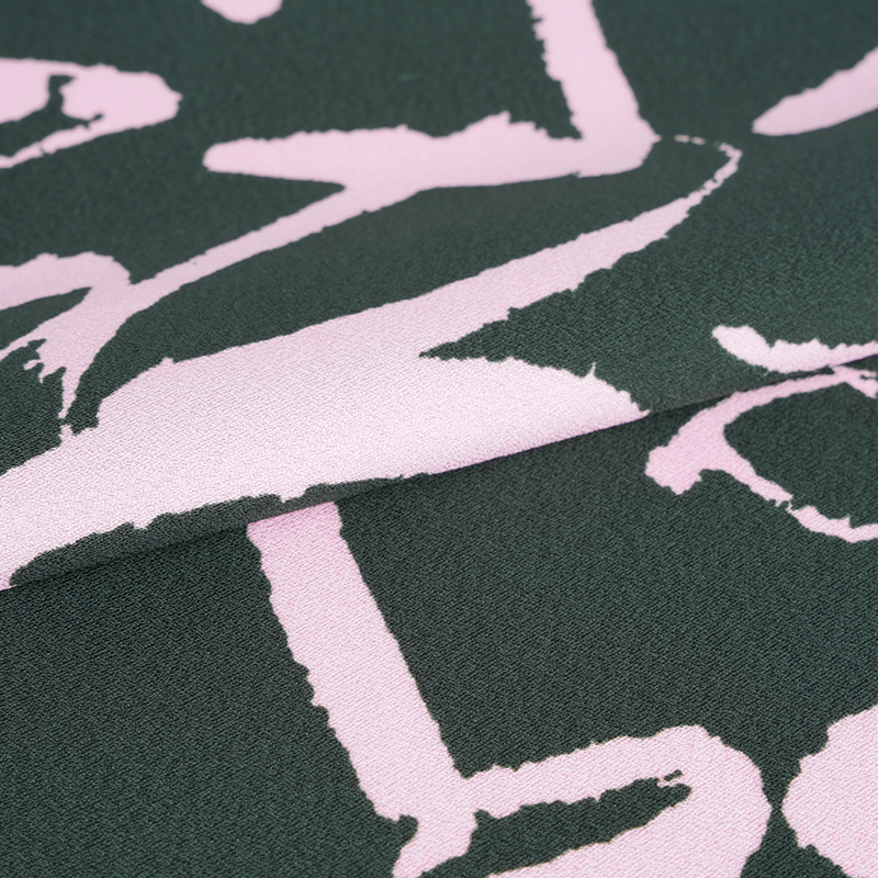 75D*120D 폴리에스테르 실크 주름진 아랍어 인쇄 직물