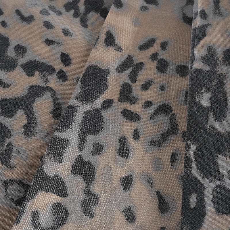 20d*21s 두꺼운 황금 면 작은 표범 인쇄 직물
