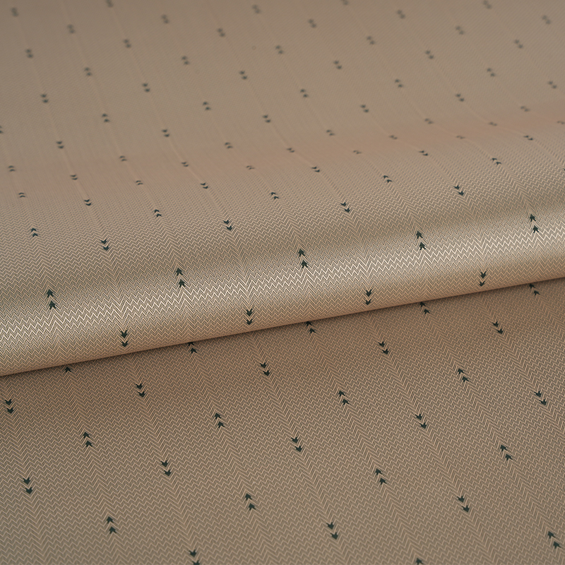 폴리에스테르 흰색 필라멘트 골판지 화살표 스트라이프 자카드