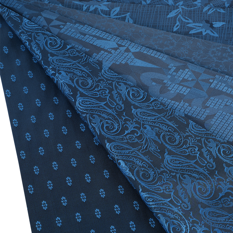 TR Twig & Bud 스트레치 자카드 직물