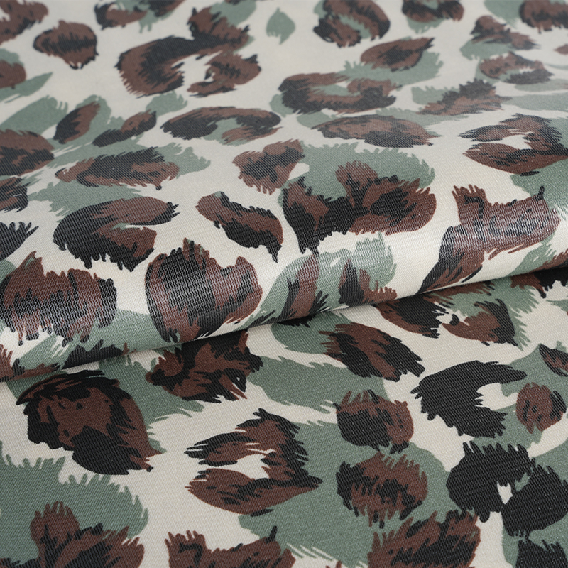 20D*21S 두꺼워진 황금 면 3색 표범 인쇄 직물